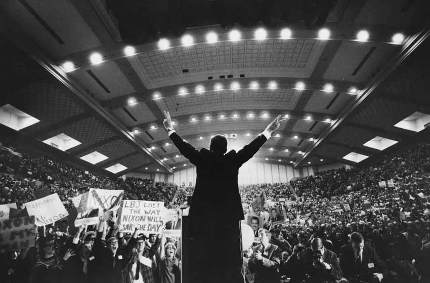Richard Nixon en un mitin