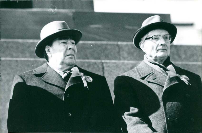 Leonid Brezhnev y Mikhail Suslov