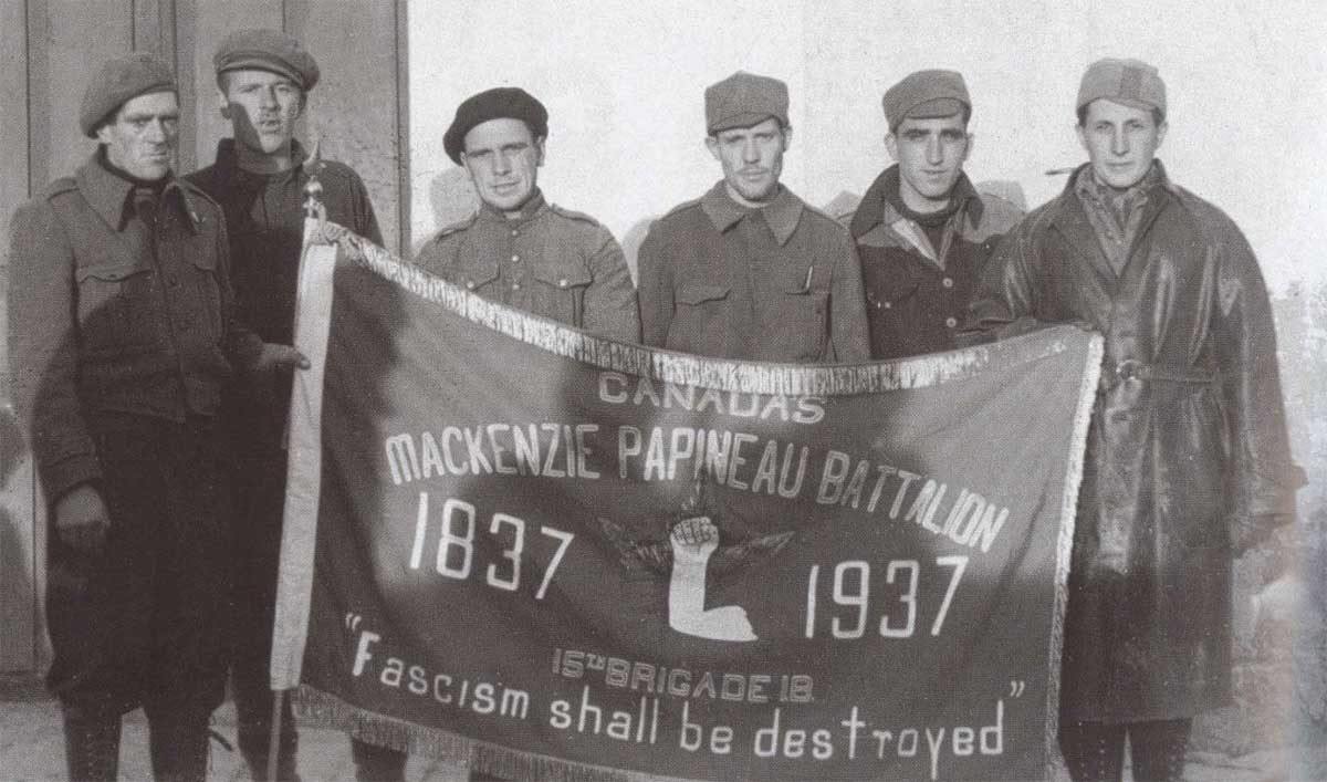 Brigadistas canadienses pertenecientes al El Batallón de Mackenzie-Papineau